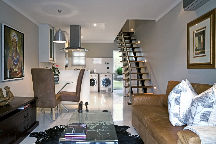 7 Bedroom Property for Sale in Franschhoek Western Cape